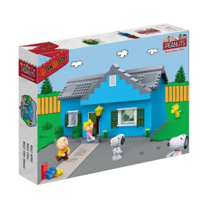 Job Lot of BanBao Peanuts- Snoopy House Set Brand New