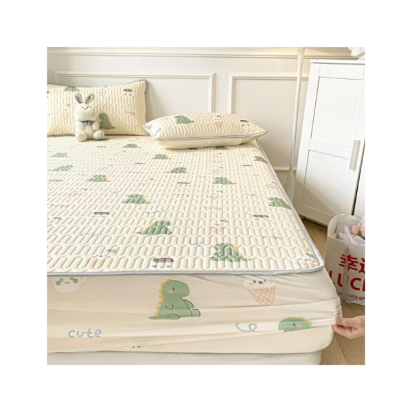 Job Lot of Kids Bedding Dino Pattern Brand New